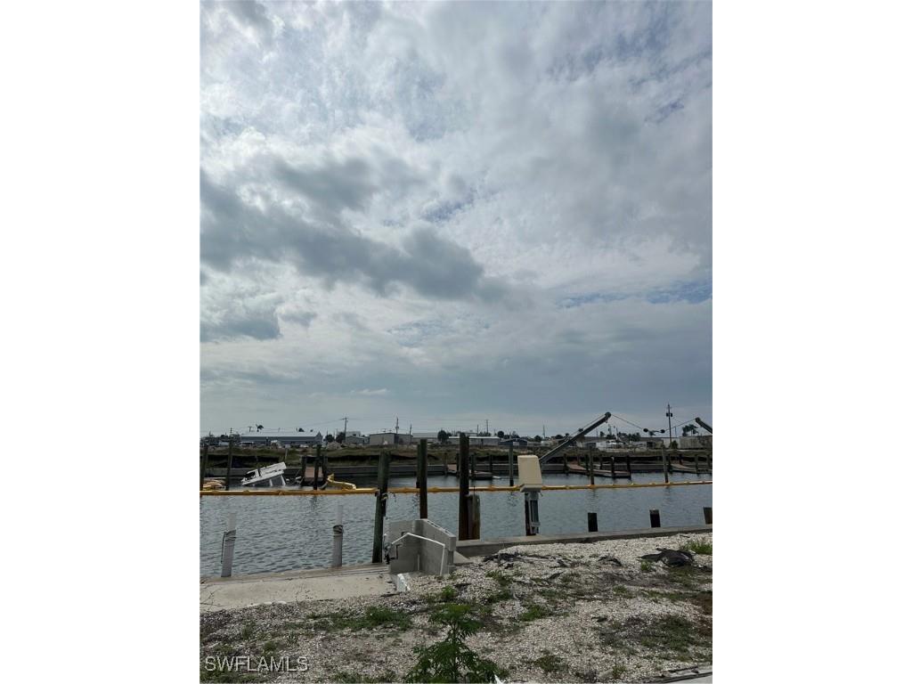 829 Oak Street Fort Myers Beach FL 33931 225022295 image6