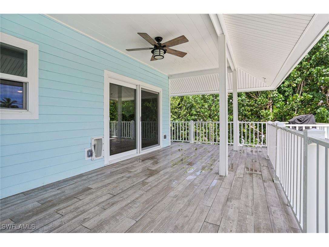 8335 Main Street Bokeelia FL 33922 224063831 image13