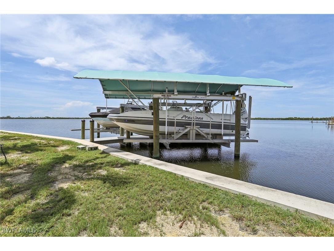 8335 Main Street Bokeelia FL 33922 224063831 image47