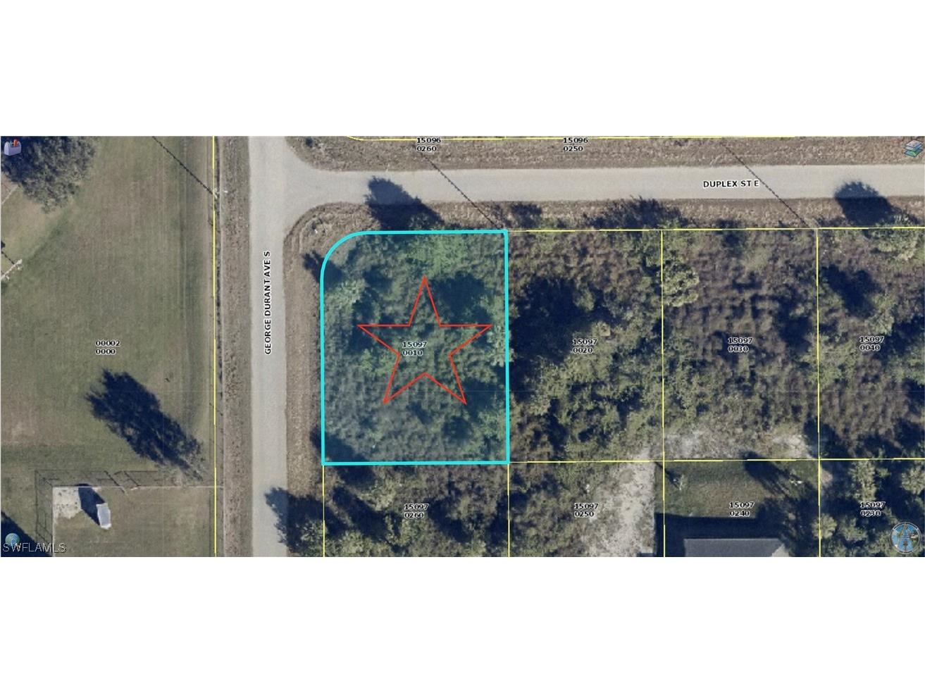 834-836 Duplex Street E Lehigh Acres FL 33974 223036573 image1