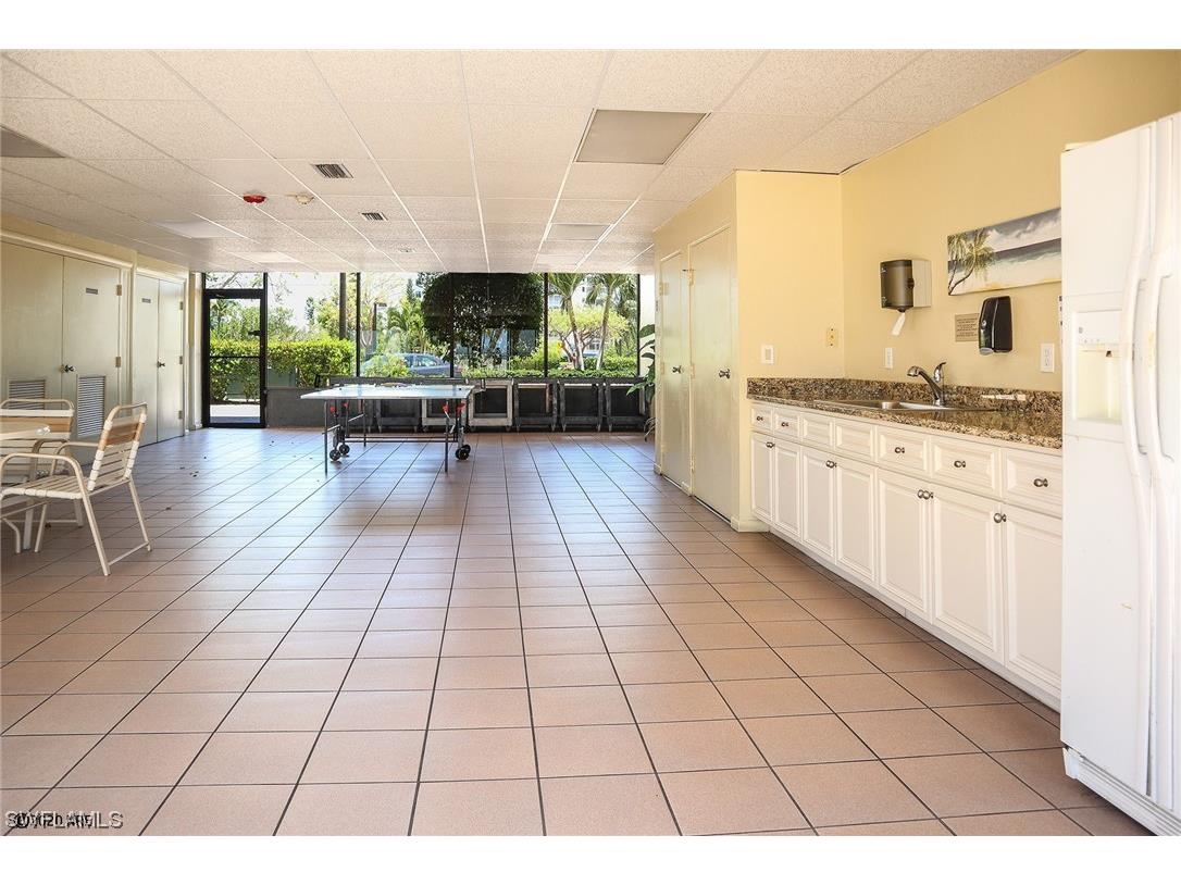 8350 Estero Boulevard #423 Fort Myers Beach FL 33931 223083079 image10