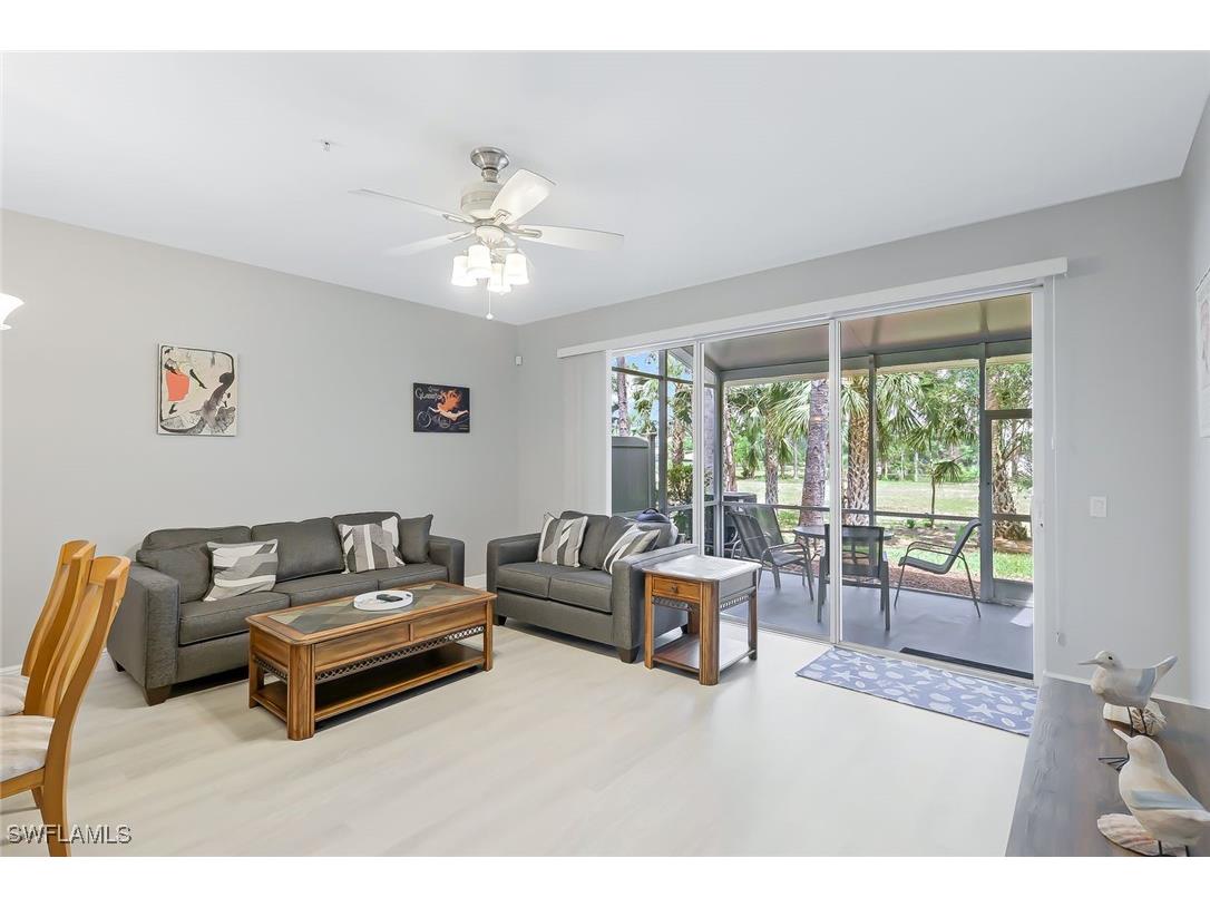 836 Hampton Circle #171 Naples FL 34105 225046982 image4