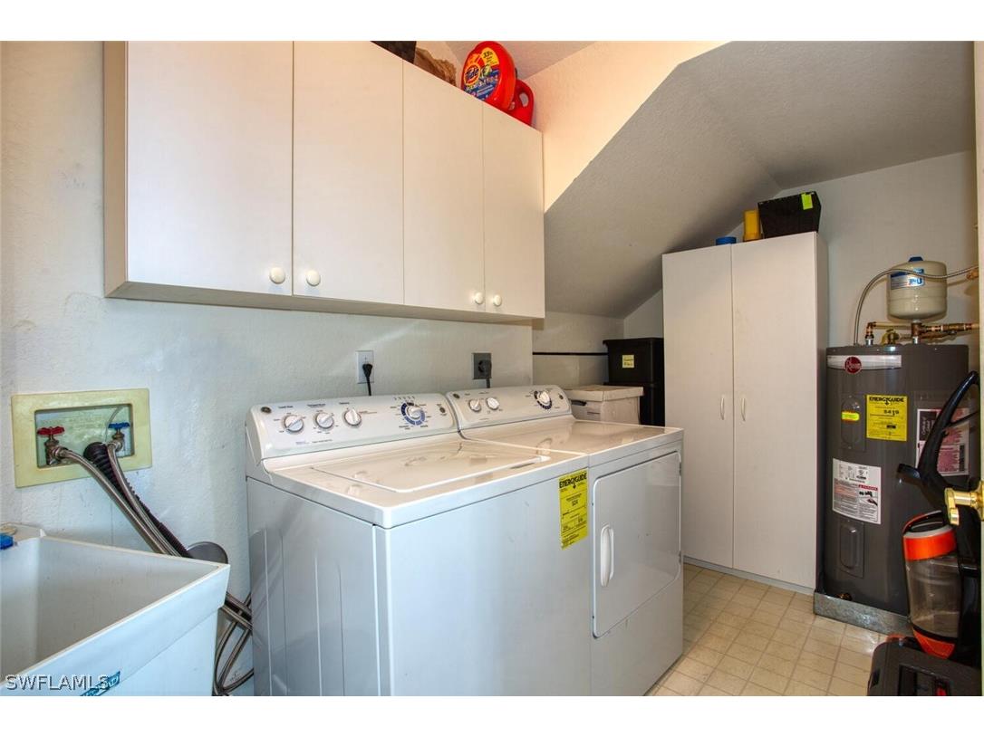 8365 Excalibur Circle #K6 Naples FL 34108 224027079 image16