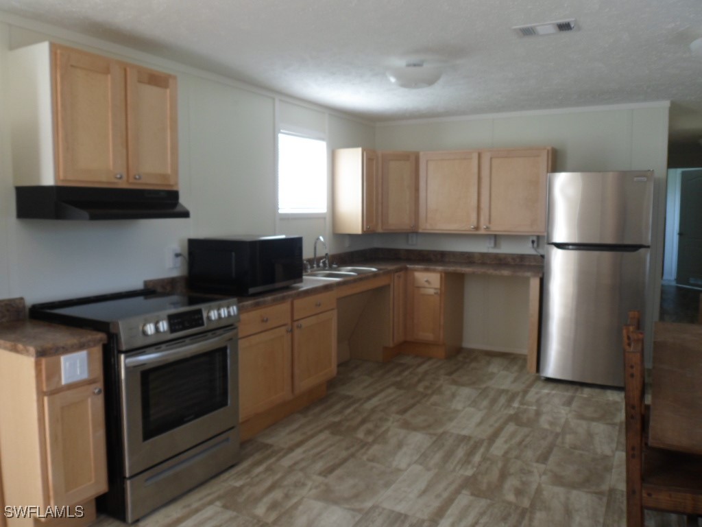 8405 Ebson Drive North Fort Myers FL 33917 225041877 image18