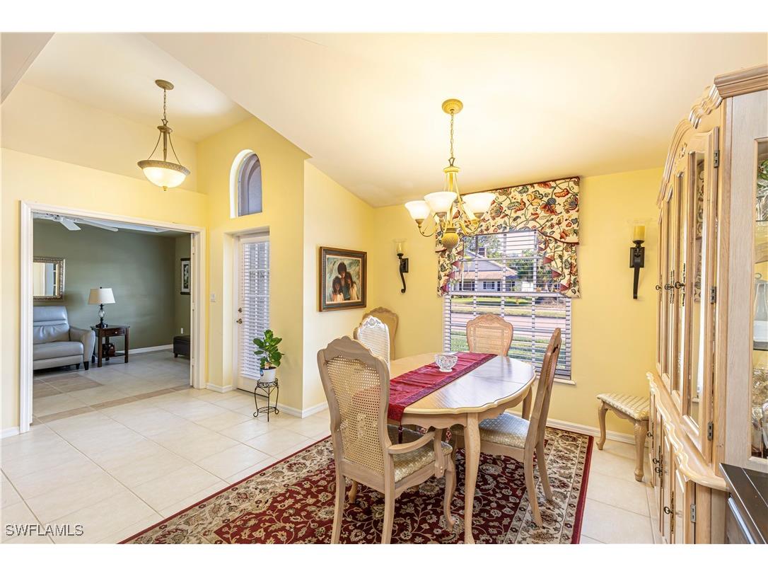 841 Charlemagne Boulevard Naples FL 34112 225043393 image3