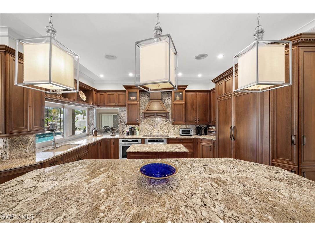 842 Miramar Court Cape Coral FL 33904 225046278 image10