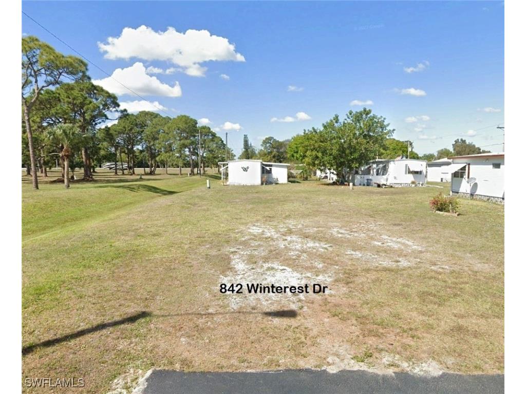 842 Winterest Drive North Fort Myers FL 33917 225019962 image1