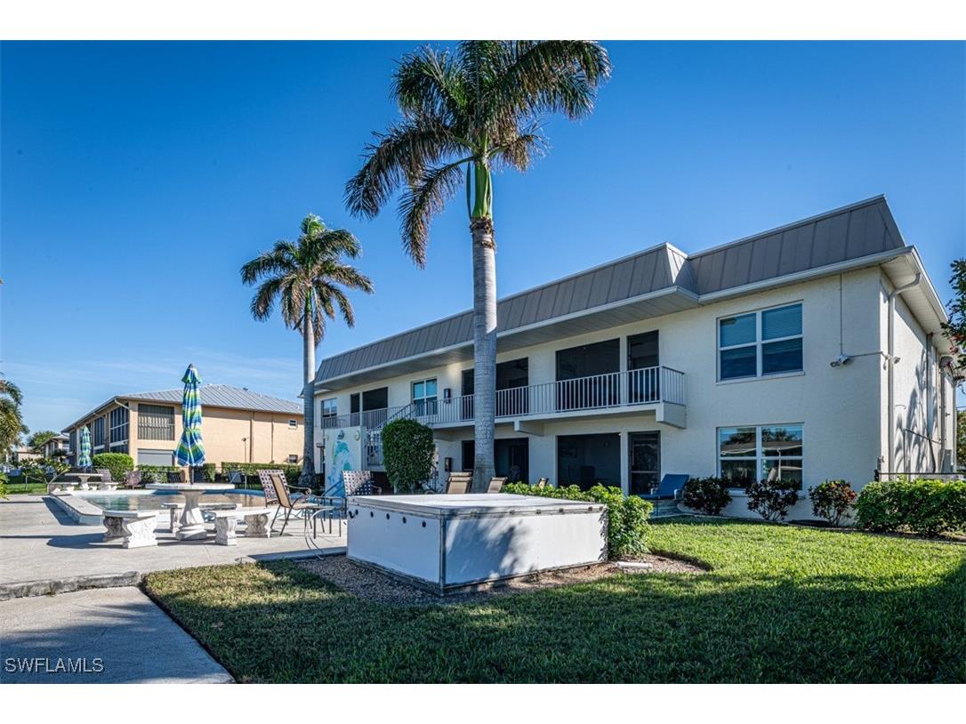 843 SE 46th Lane #1 Cape Coral FL 33904 224095131 image5