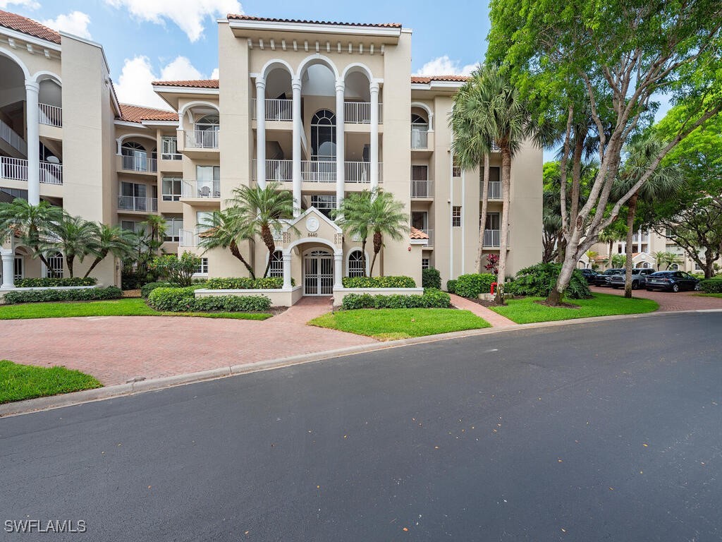 8440 Abbington Circle #D16 Naples FL 34108 225049502 image1
