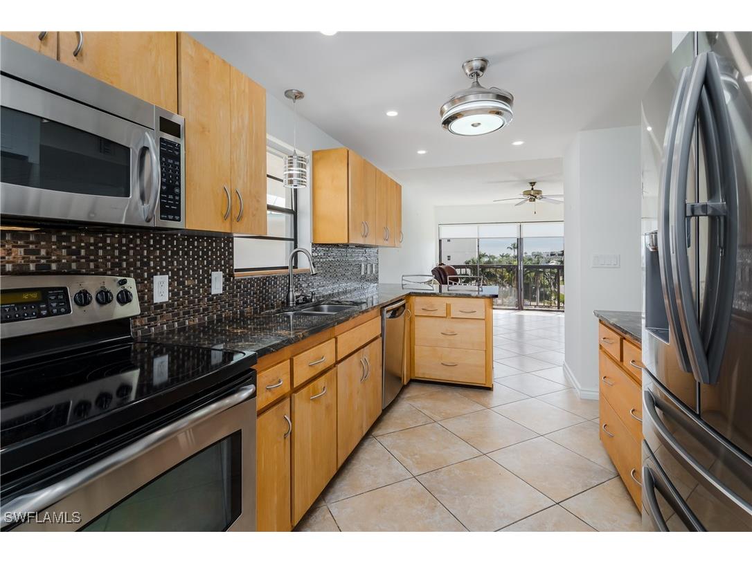 845 Collier Court #502 Marco Island FL 34145 224104324 image9