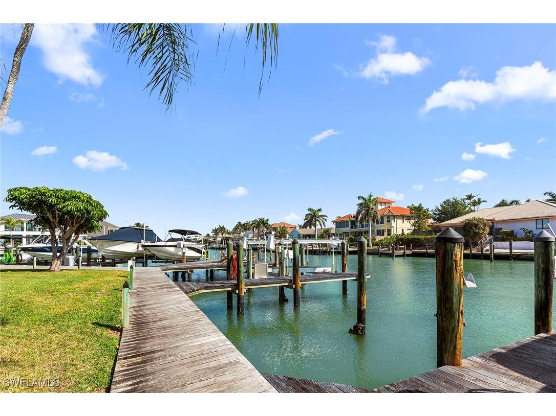845 Collier Court #204 Marco Island FL 34145 225035075 image30