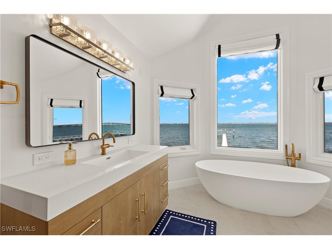 8451 Casa Del Rio Lane Fort Myers FL 33919 225038187 image26