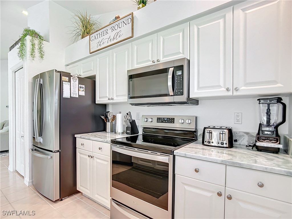 8452 Indian Wells Way Naples FL 34113 225034400 image6