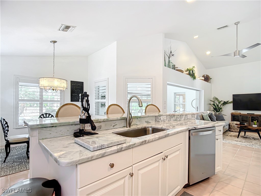 8452 Indian Wells Way Naples FL 34113 225034400 image8