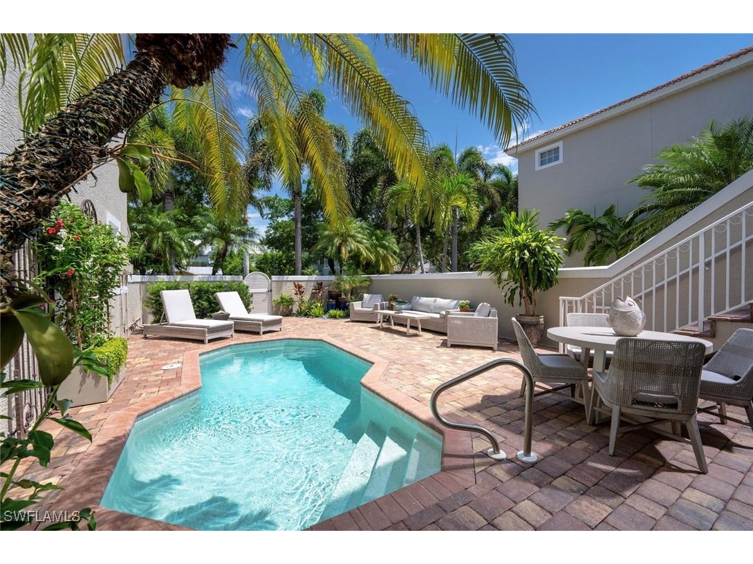 846 9th Avenue S #104 Naples FL 34102 225050113 image1