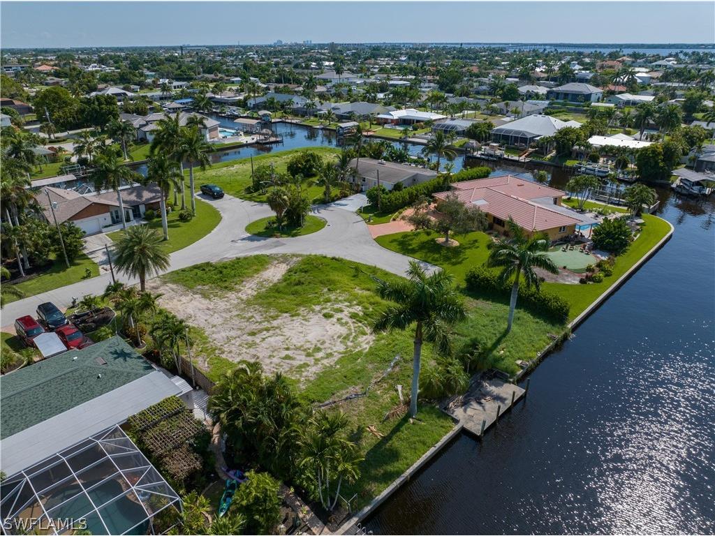 846 Montclaire Court Cape Coral FL 33904 224057793 image9