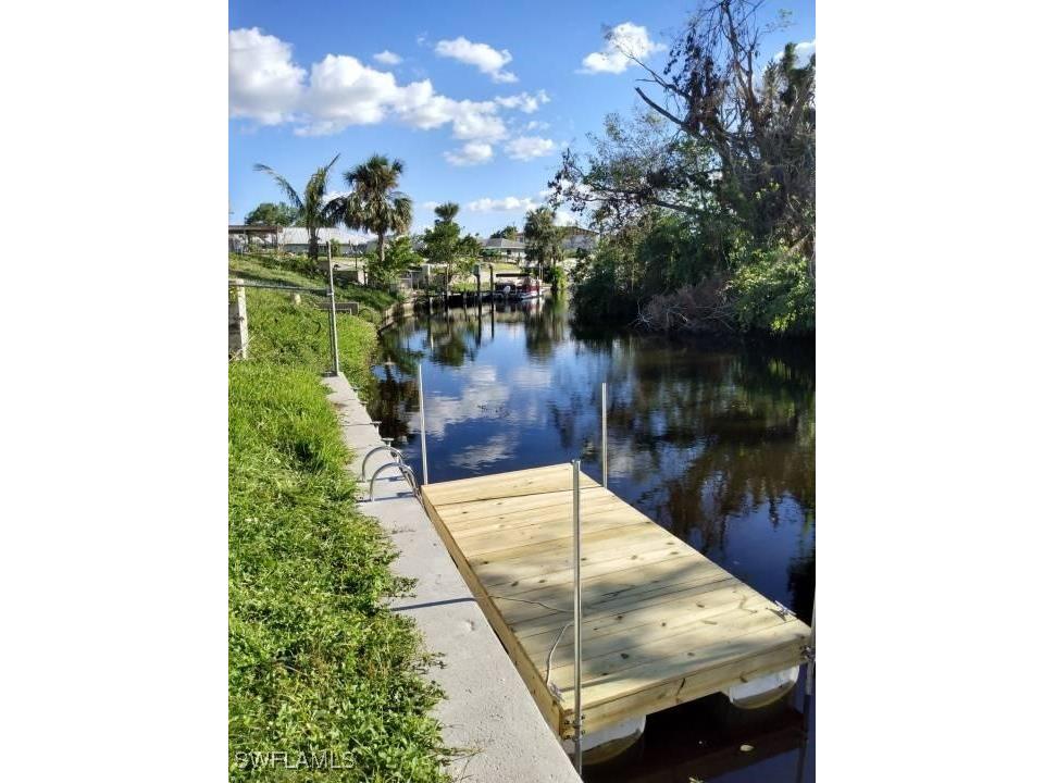 847 Hydrangea Drive North Fort Myers FL 33903 225033490 image1