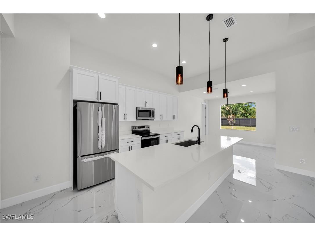 849 NW 2nd Street Cape Coral FL 33993 225008912 image10