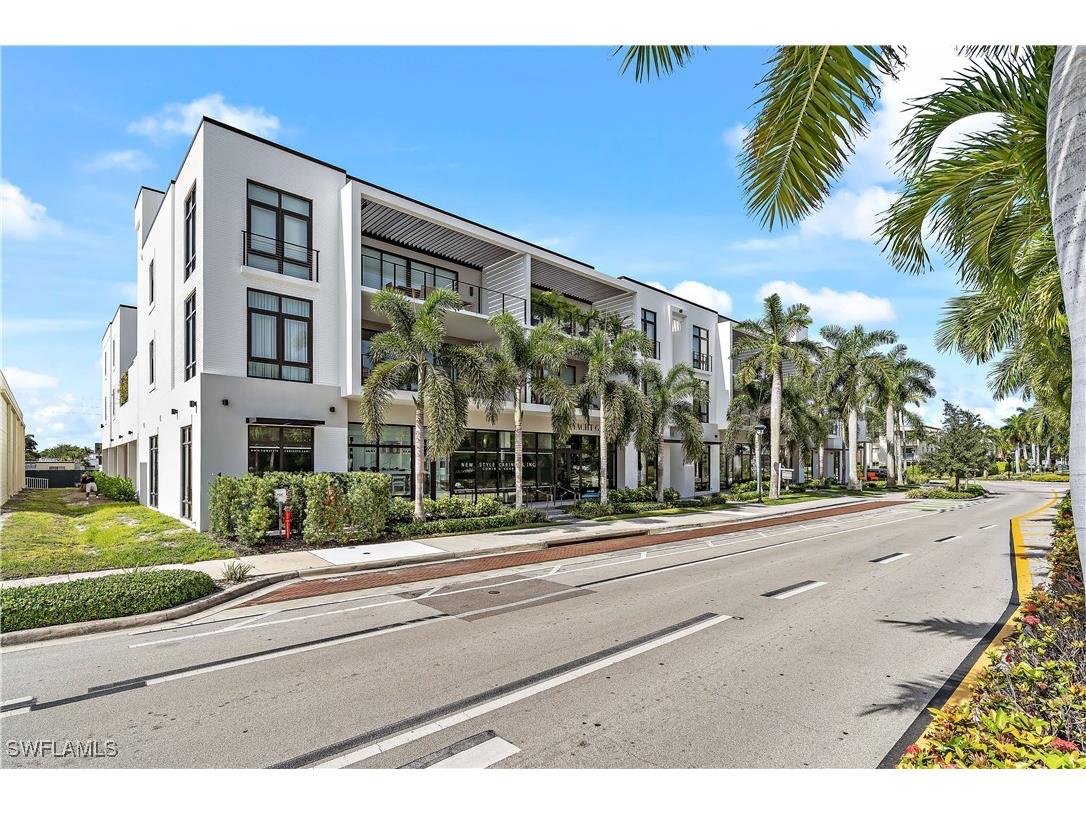 850 Central Avenue #202 Naples FL 34102 225045881 image16