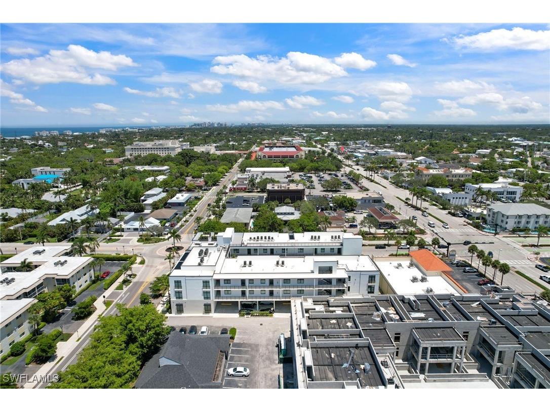 850 Central Avenue #207 Naples FL 34102 224102517 image33