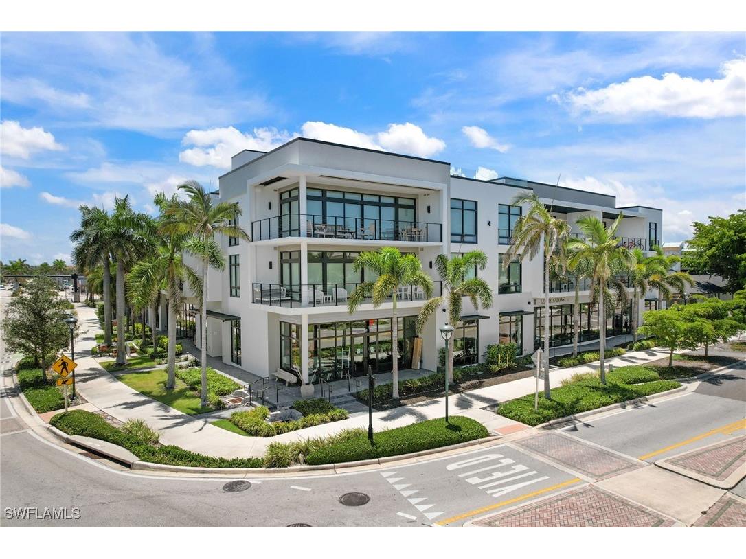 850 Central Avenue #207 Naples FL 34102 224102517 image34