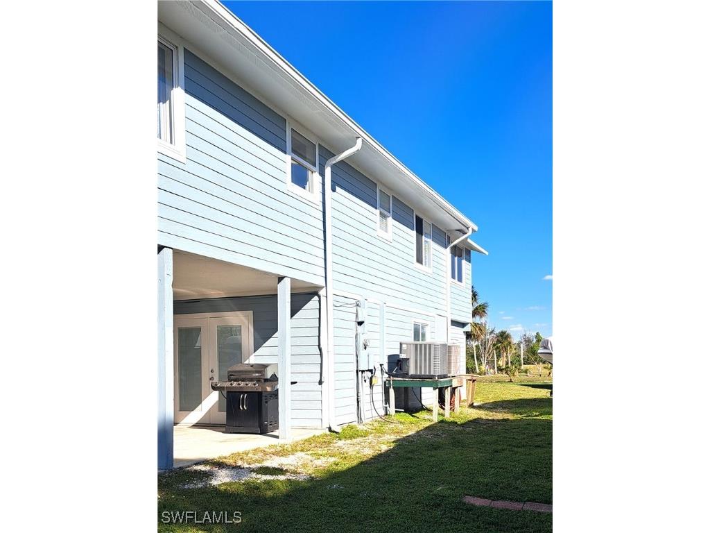 8500 Redwood Drive Saint James City FL 33956 224097652 image2