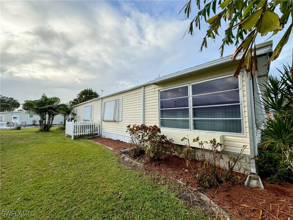 851 Holly Berry Court North Fort Myers FL 33917 224084427 image28