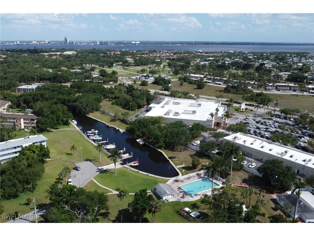 857 Pangola Drive North Fort Myers FL 33903 225036950 image32