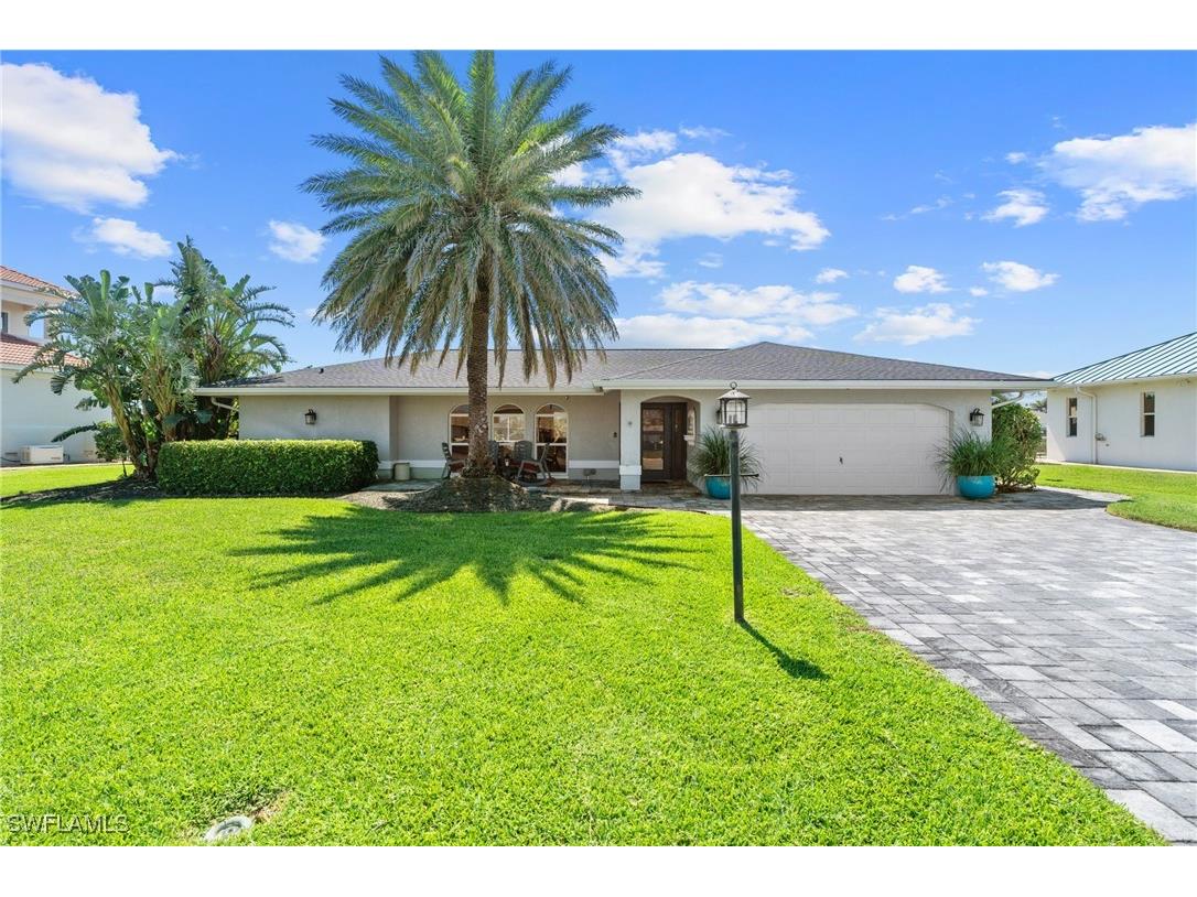 858 Hatchee Vista Lane Fort Myers FL 33919 225029829 image1