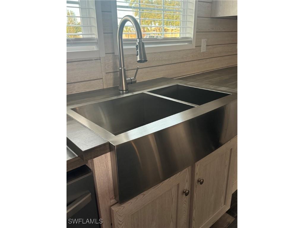 864 Yacht Club Way NW Moore Haven FL 33471 224088666 image22