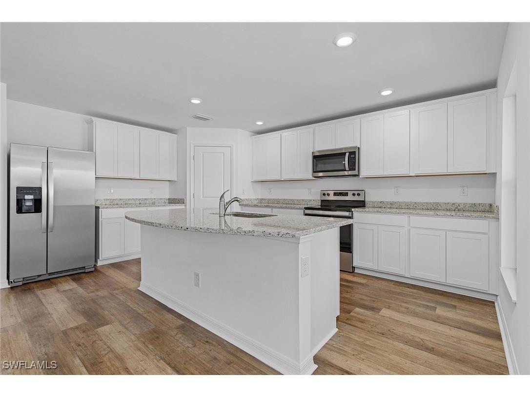 868 Gen D Macarthur Avenue Labelle FL 33935 224042350 image3