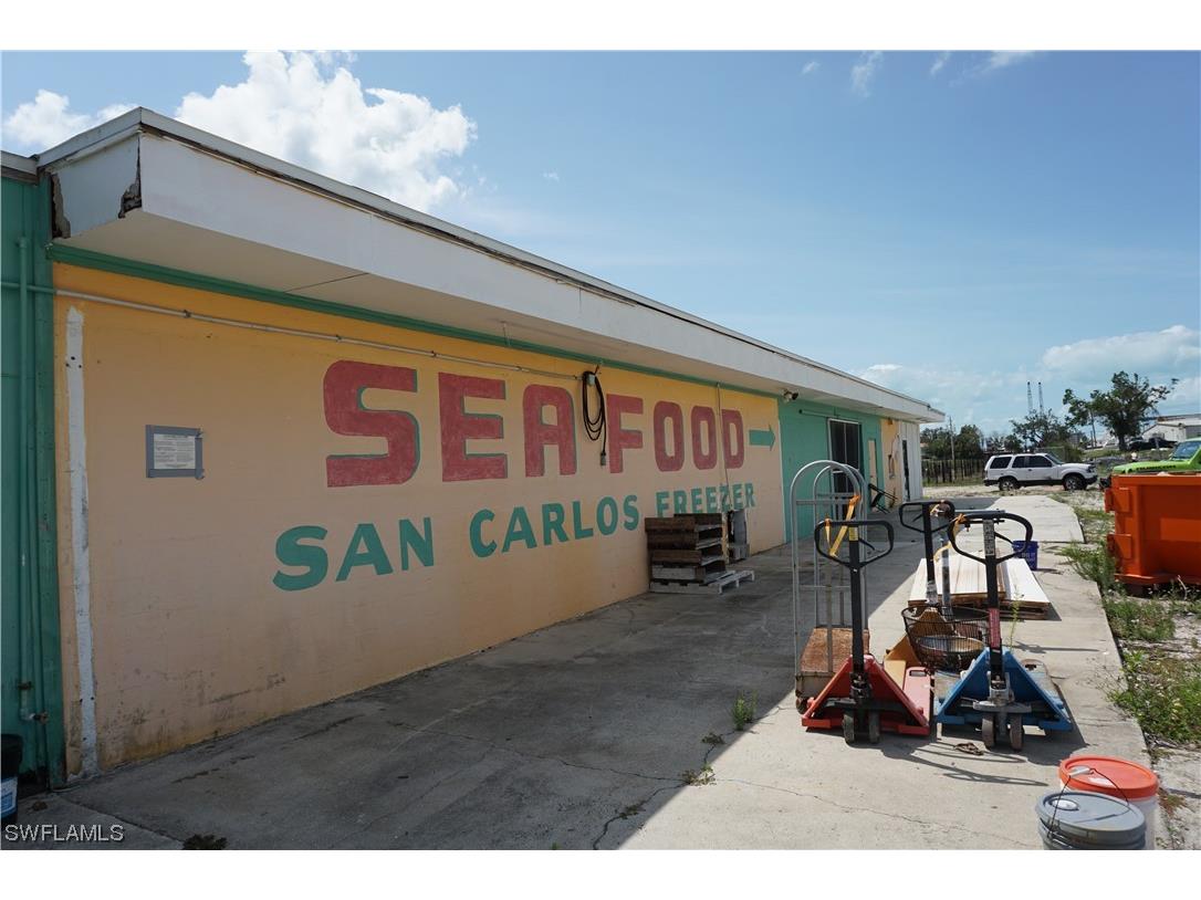 870 Buttonwood Drive Fort Myers Beach FL 33931 223036603 image16