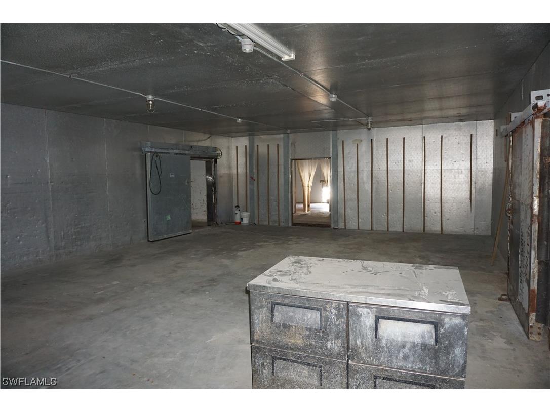 870 Buttonwood Drive Fort Myers Beach FL 33931 223036603 image25