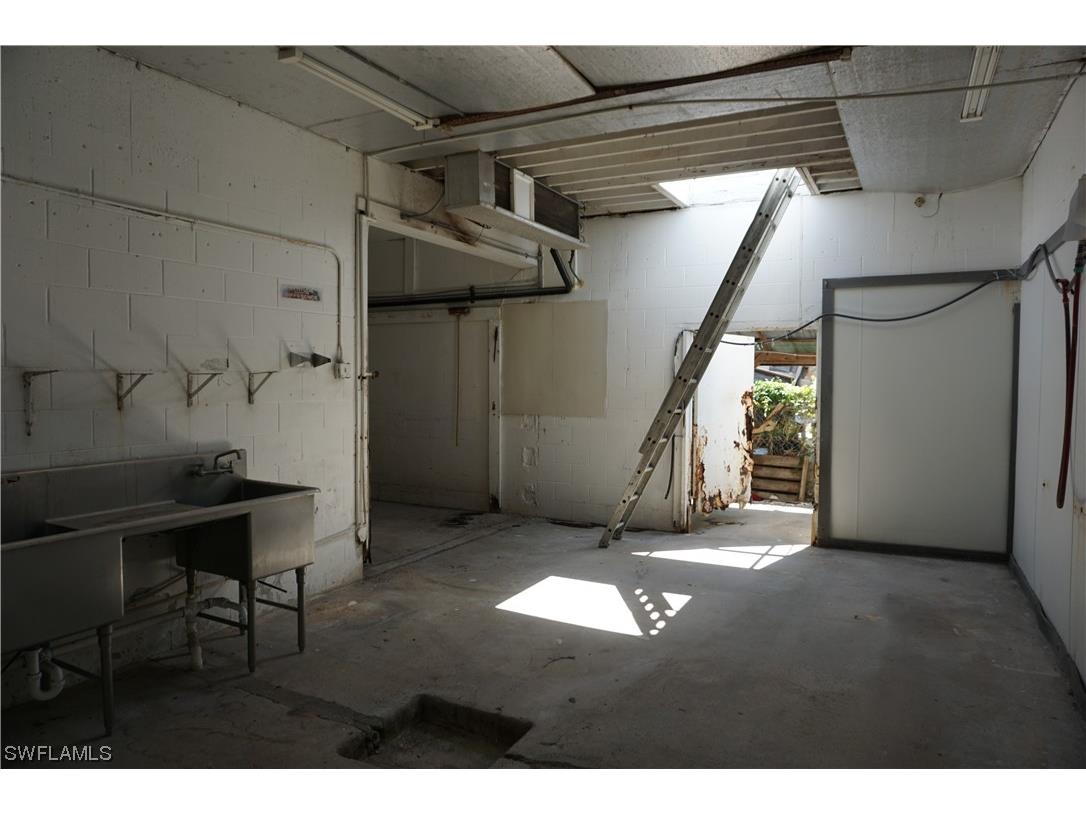 870 Buttonwood Drive Fort Myers Beach FL 33931 223036603 image34