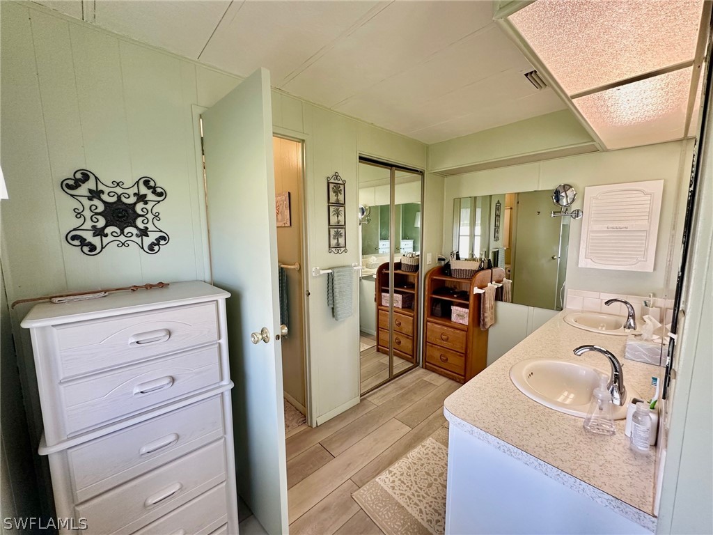 872 Moonlight Drive North Fort Myers FL 33917 224035159 image18