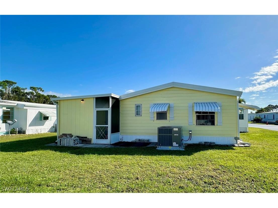 872 Moonlight Drive North Fort Myers FL 33917 224035159 image28