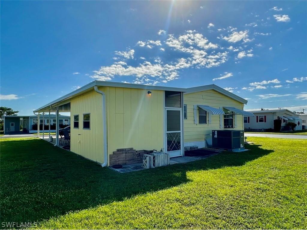 872 Moonlight Drive North Fort Myers FL 33917 224035159 image29