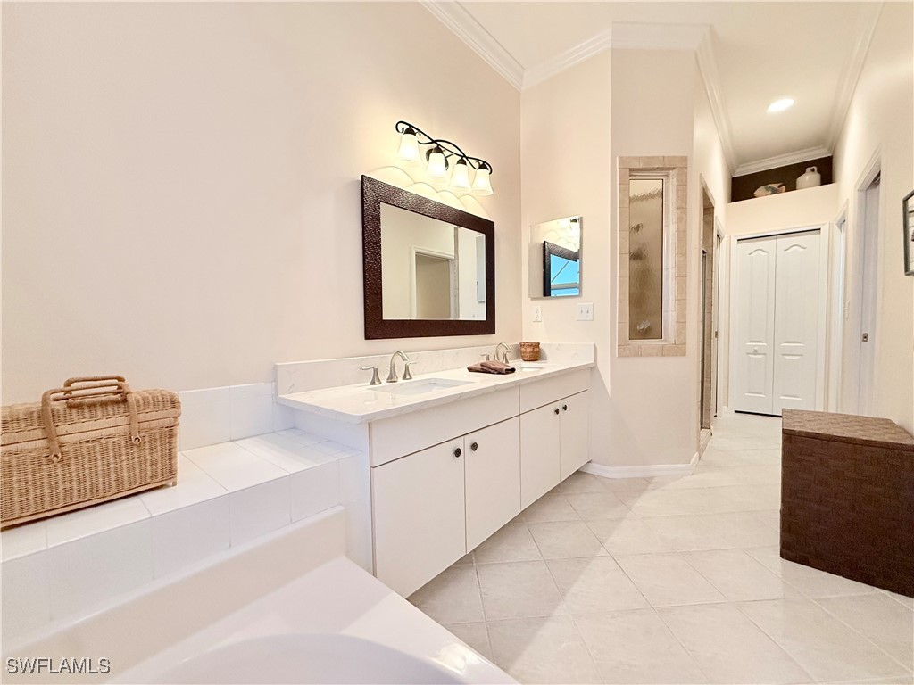 8736 Naples Heritage Drive Naples FL 34112 225048427 image15