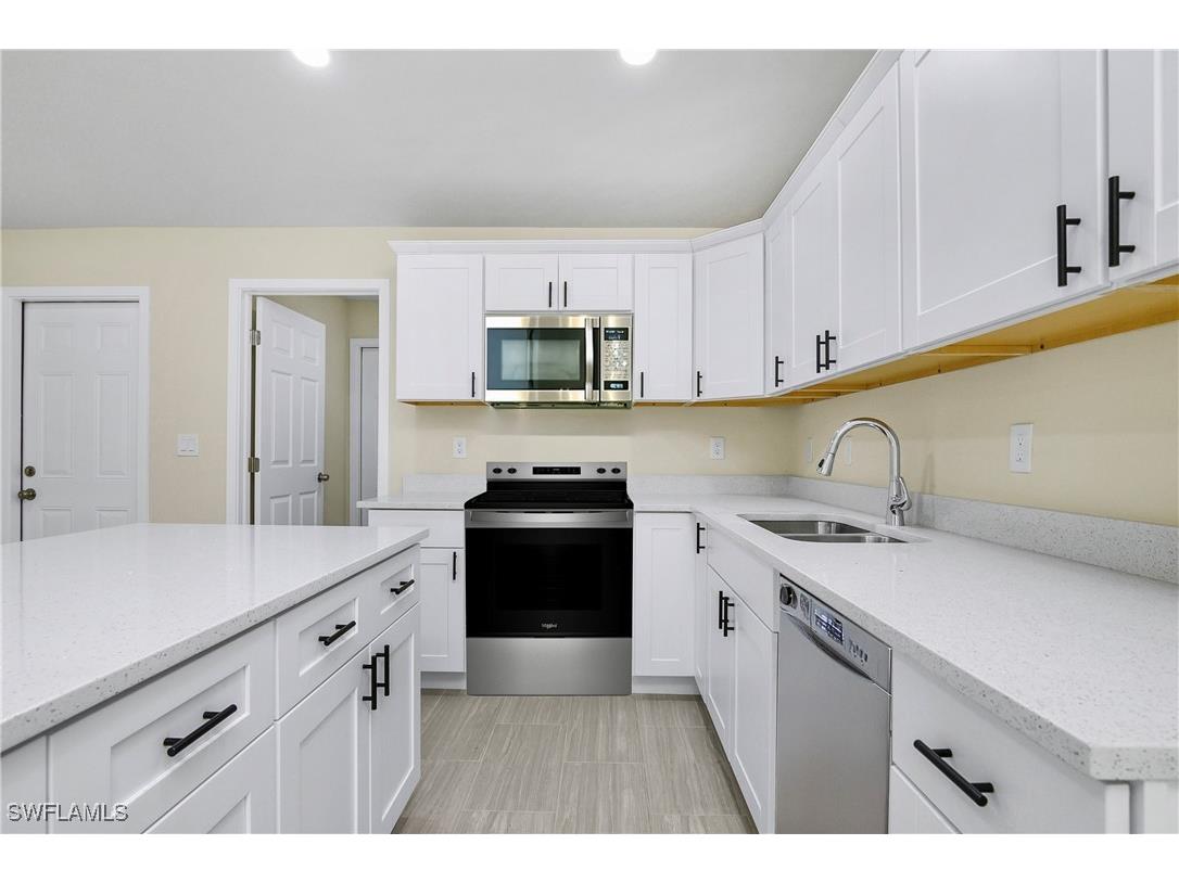 876 Apartment Street E Lehigh Acres FL 33974 225047906 image1