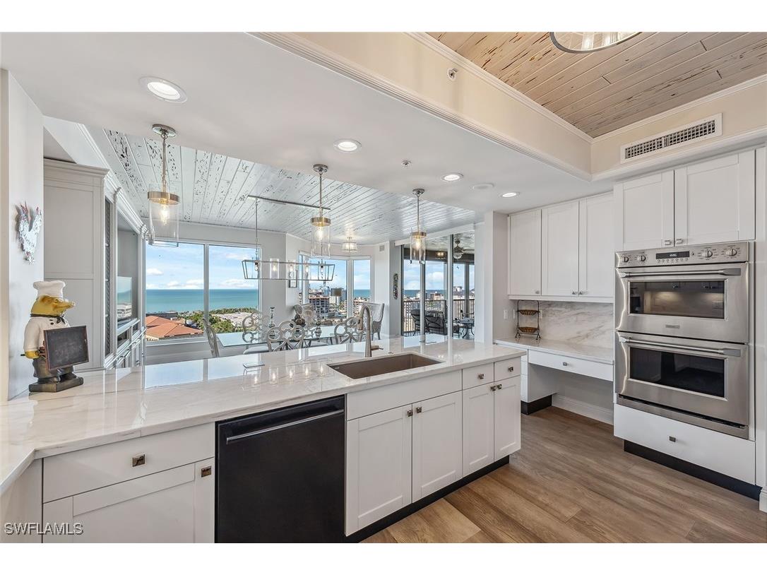 8787 Bay Colony Drive #1404 Naples FL 34108 225006198 image1