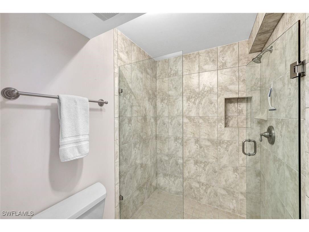 881 Panama Court #201 Marco Island FL 34145 225002710 image17