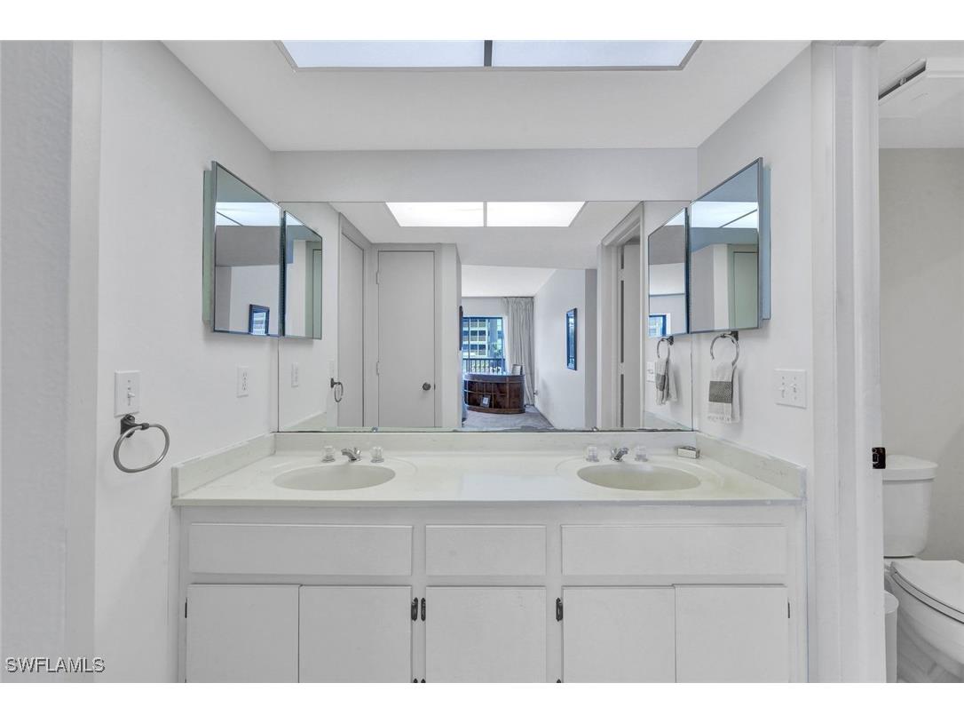 881 Panama Court #202 Marco Island FL 34145 225002959 image13