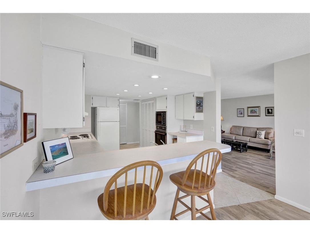 881 Panama Court #202 Marco Island FL 34145 225002959 image8