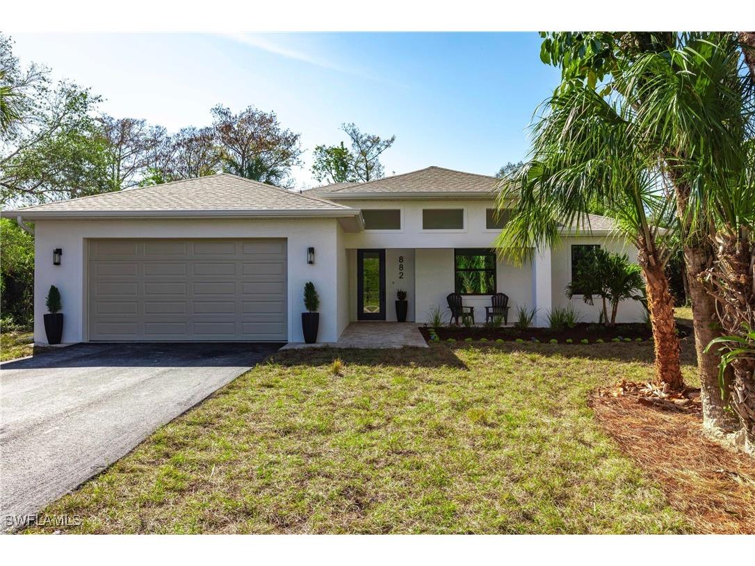 882 35th Avenue NW Naples FL 34120 225011704 image1