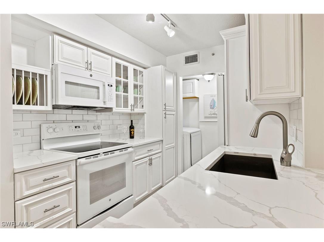 8851 Colonnades Court W #133 Bonita Springs FL 34135 223085985 image1