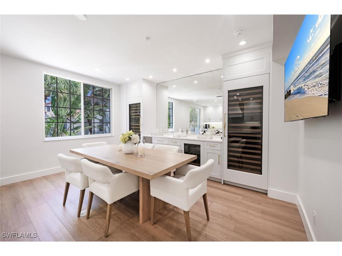 888 10th Street S #101 Naples FL 34102 225050990 image17