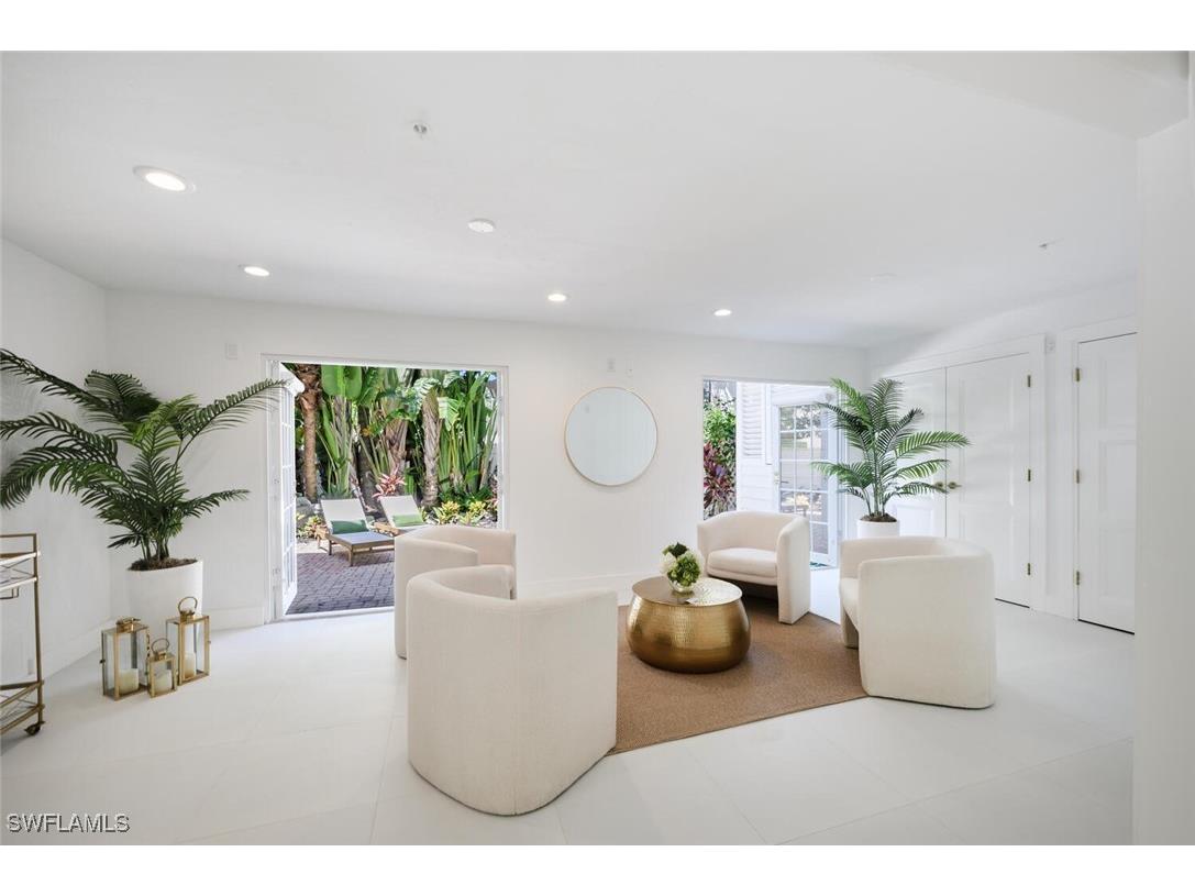 888 10th Street S #101 Naples FL 34102 225050990 image22