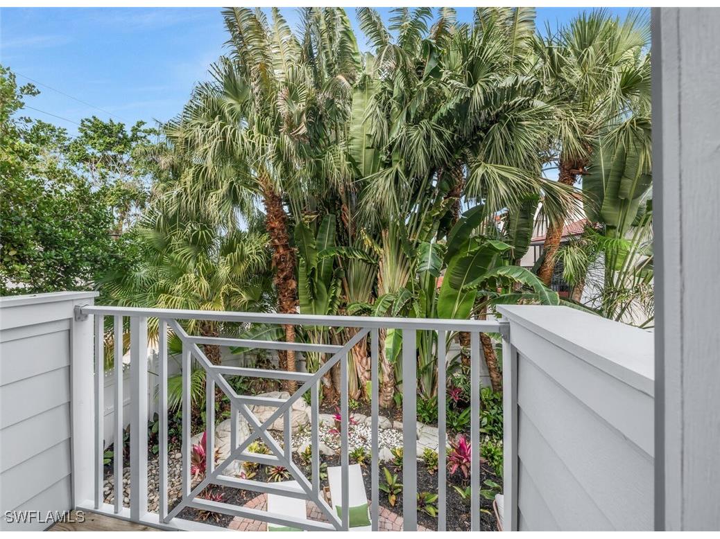 888 10th Street S #101 Naples FL 34102 225050990 image40