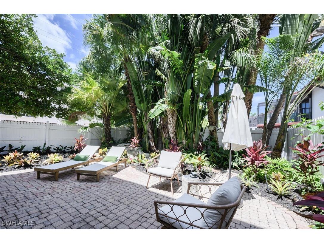 888 10th Street S #101 Naples FL 34102 225050990 image43