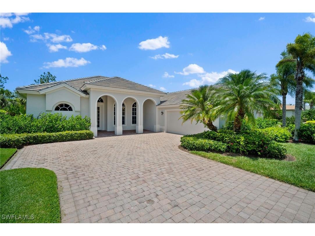 8884 Mustang Island Circle Naples FL 34113 225046616 image1